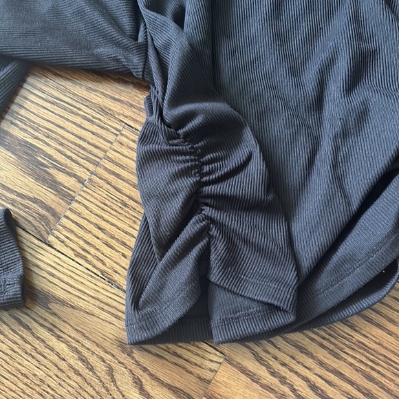 Brown tight top - Picture 2 of 2